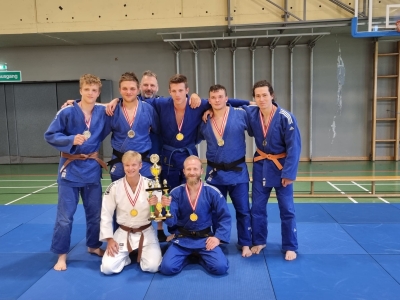 gruppenfoto_judoteam-union-raika-osttirol